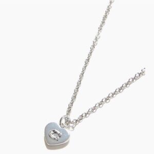 NWT COACH SIGNATURE HEART PENDANT NECKLACE